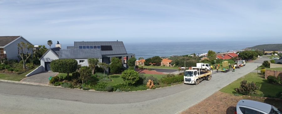 4 Bedroom Property for Sale in Herolds Bay Western Cape